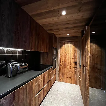 Prive De Luxe Igloo Avec Piscine Sauna Et Cheminee, 4 Chambres, 220m2 By Montblanc * Val-d'Isere
